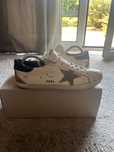 Golden Goose Superstar 42