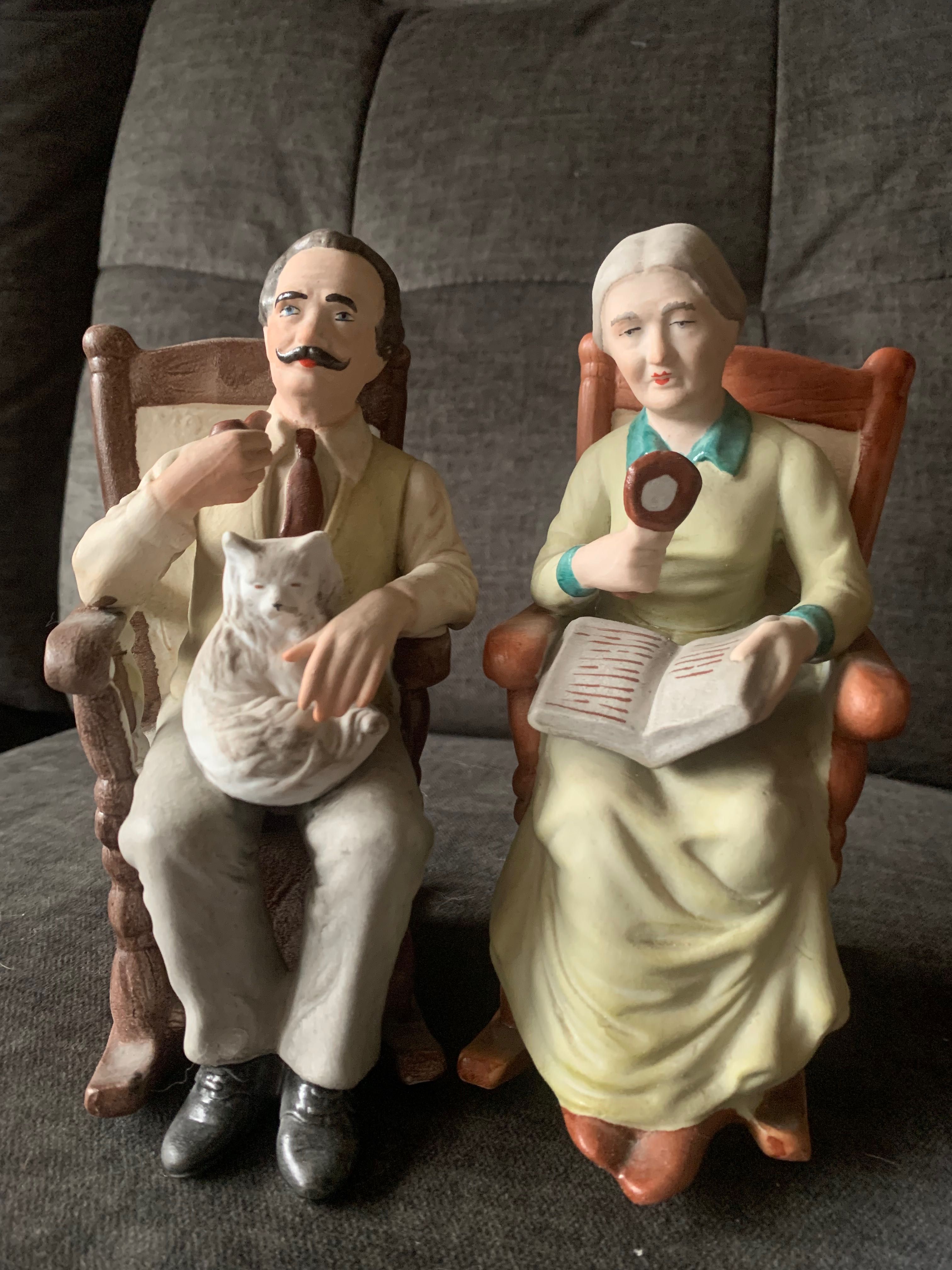 ARPO Komplet figurek z porcelany sygnowanych Dziadek i Babcia Rumunia