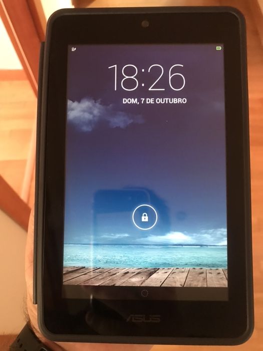 Tablet Asus Memo Pad HD7 Android Tablet 16GB K00B com capa Asus
