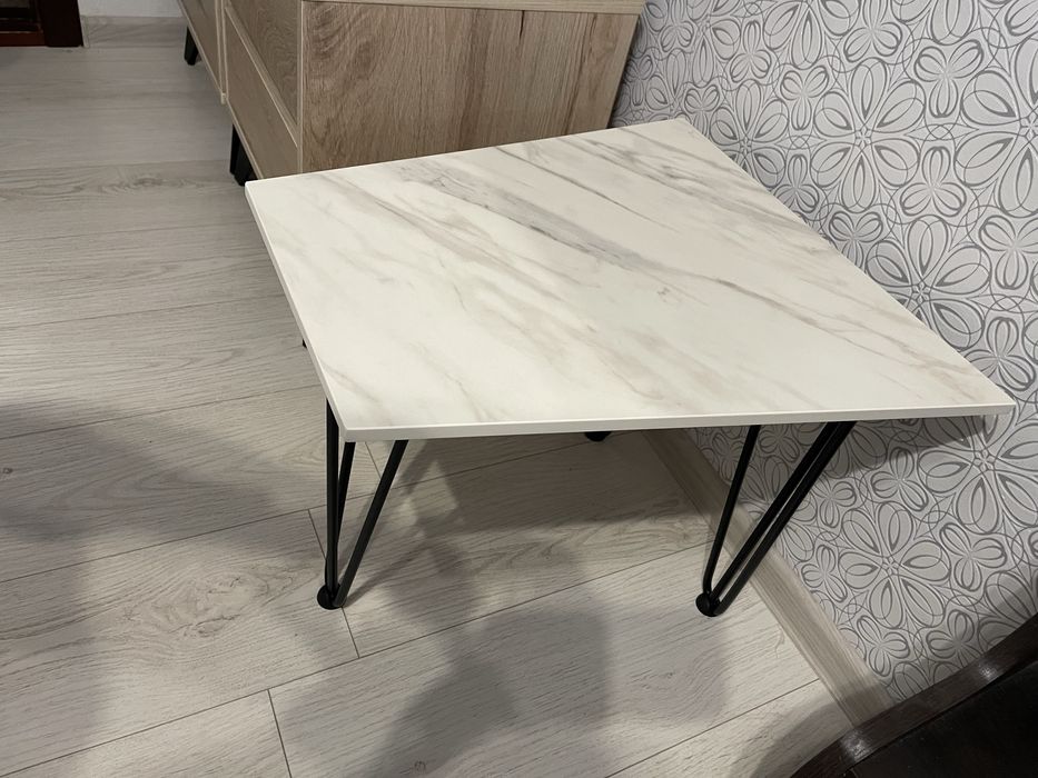 Продам стіл журнальний