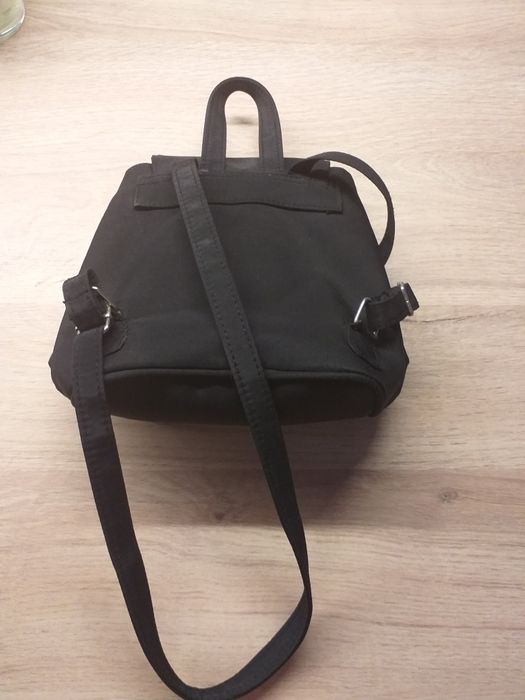 Plecak damski czarny.
