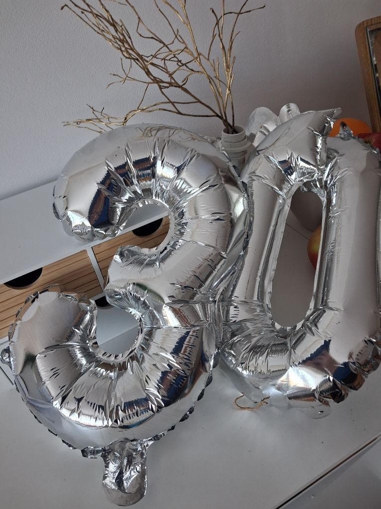 Balony na 30 urodziny srebrne