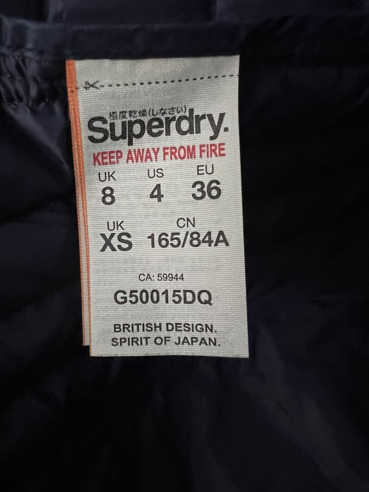 Superdry XS czerwona kurtka puchowa damska z kapturem