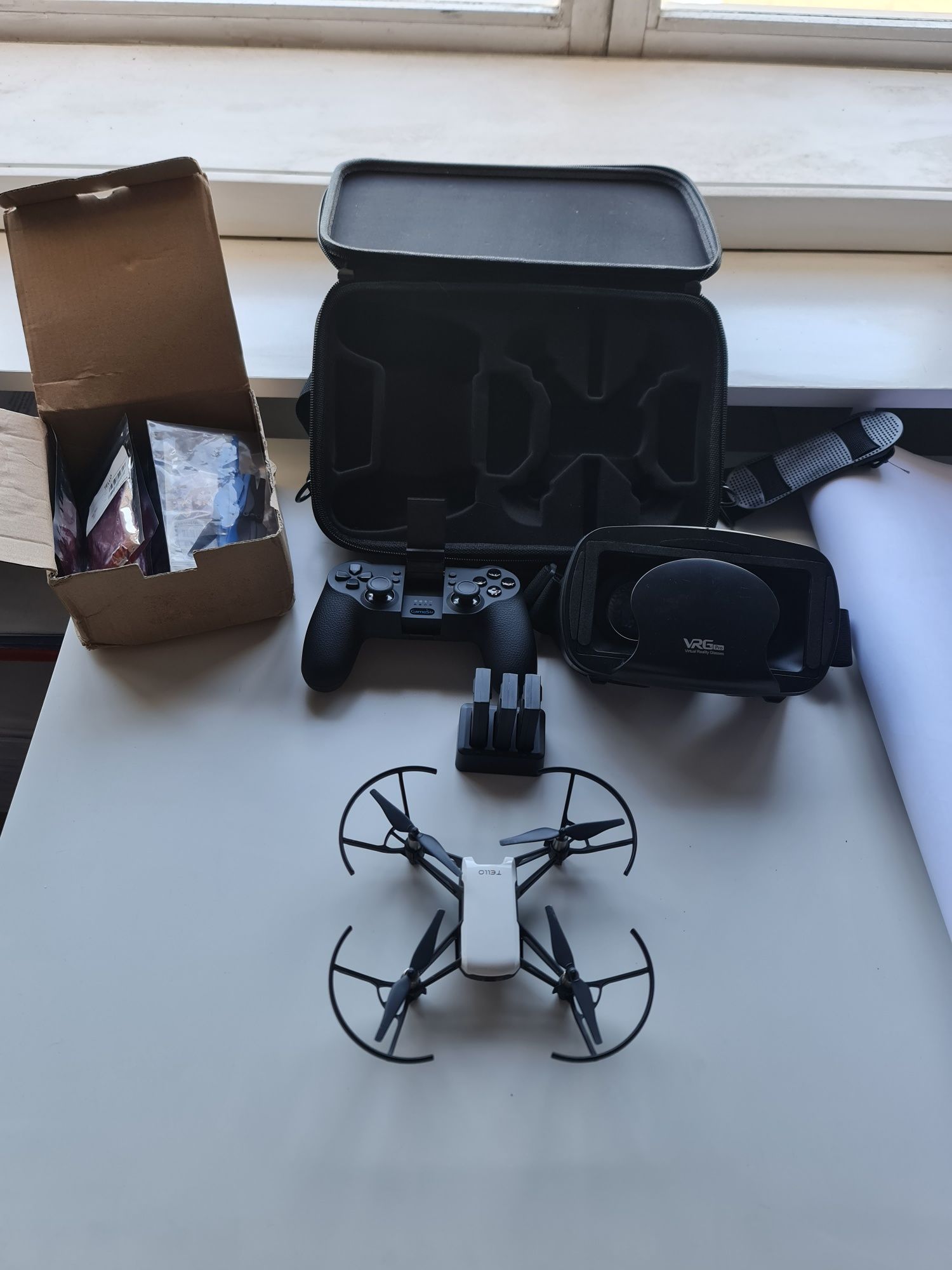 Drone Tello + Comando + Óculos VRG pro