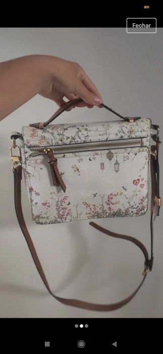 Mala branca com desenhos Parfois