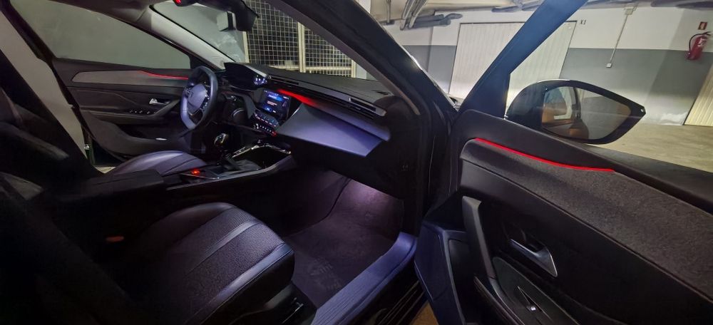 Peugeot 308 1.5 BlueHDi Allure 2022