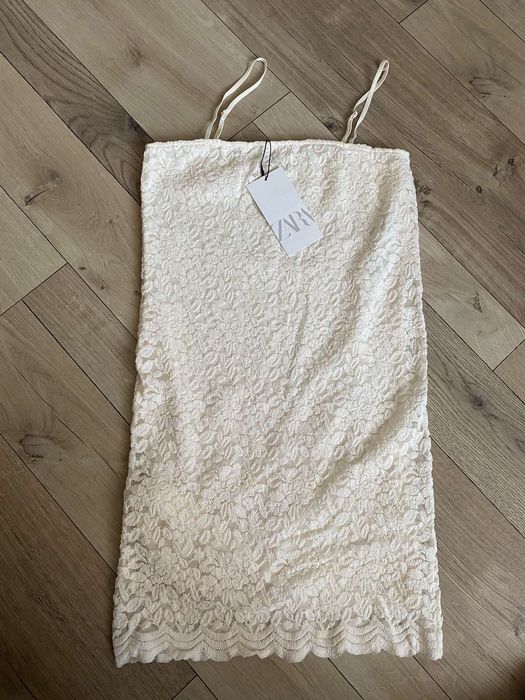 Нове плаття Zara