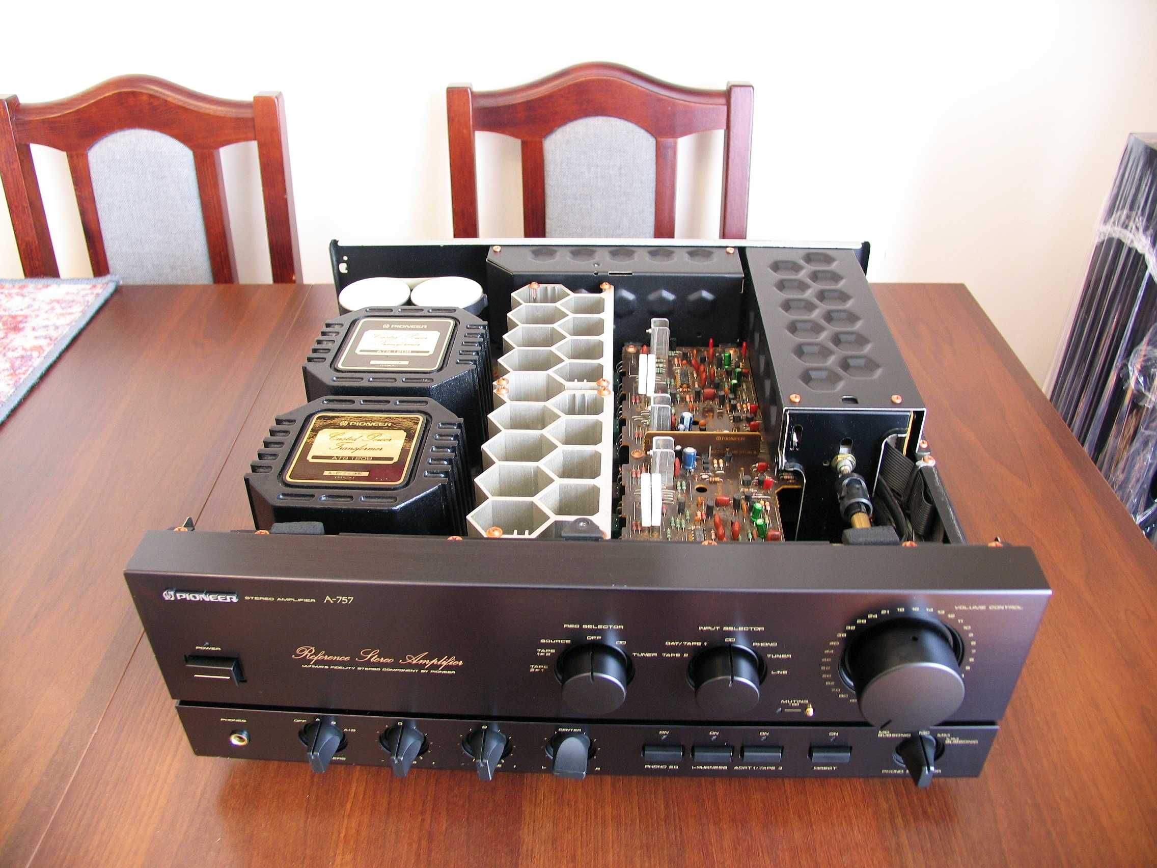 Pioneer A-757 Reference / Nie Włącza Się - Oryginał  '' Super Stan ''