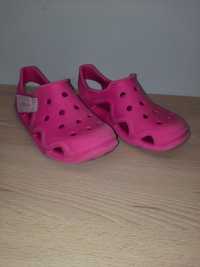 Crocs dla dziewczynki 12