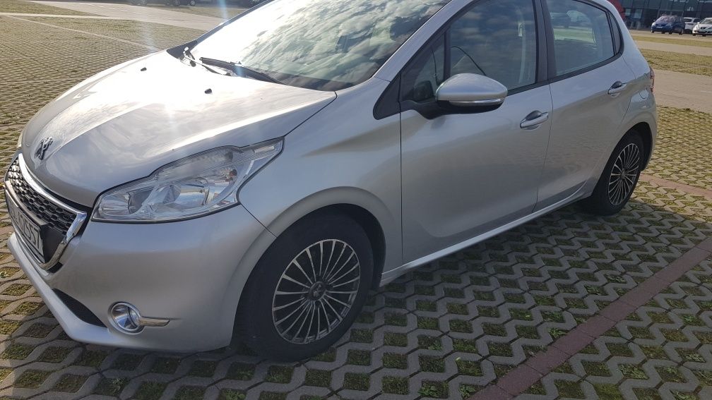 Peugeot 208,1.2vti,lpg,salon Polska