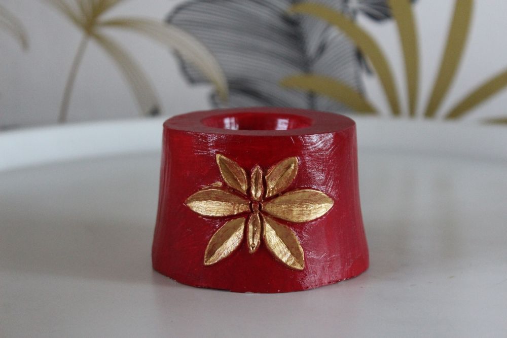 Świecznik czerwony tealight