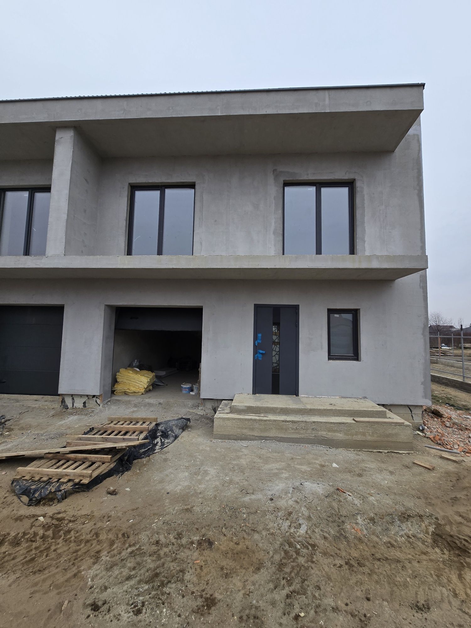 ПРОДАЖ нових Таунхаусів в ЖК "Квартет