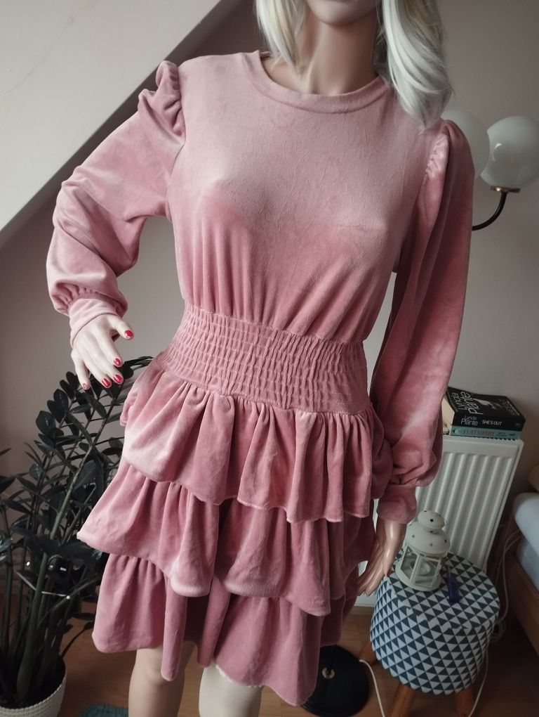 Śliczna welurowa wygodna sukienka L-XXL