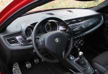 Alfa Romeo giulietta konsola deska airbag poduszka