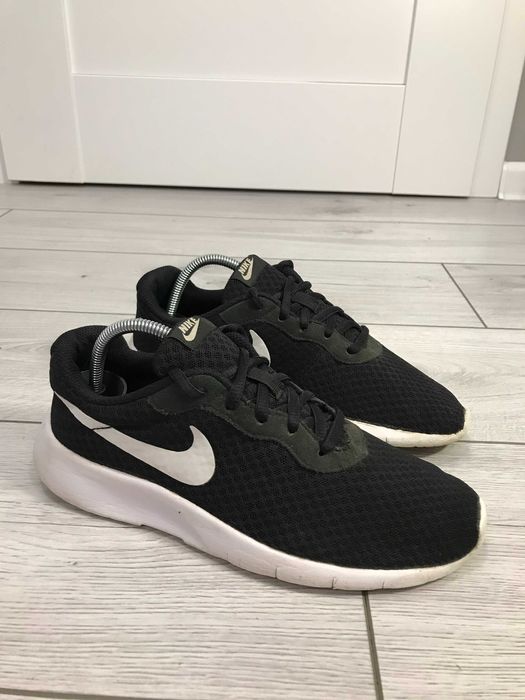 Buty Nike Tanjun rozm. 38