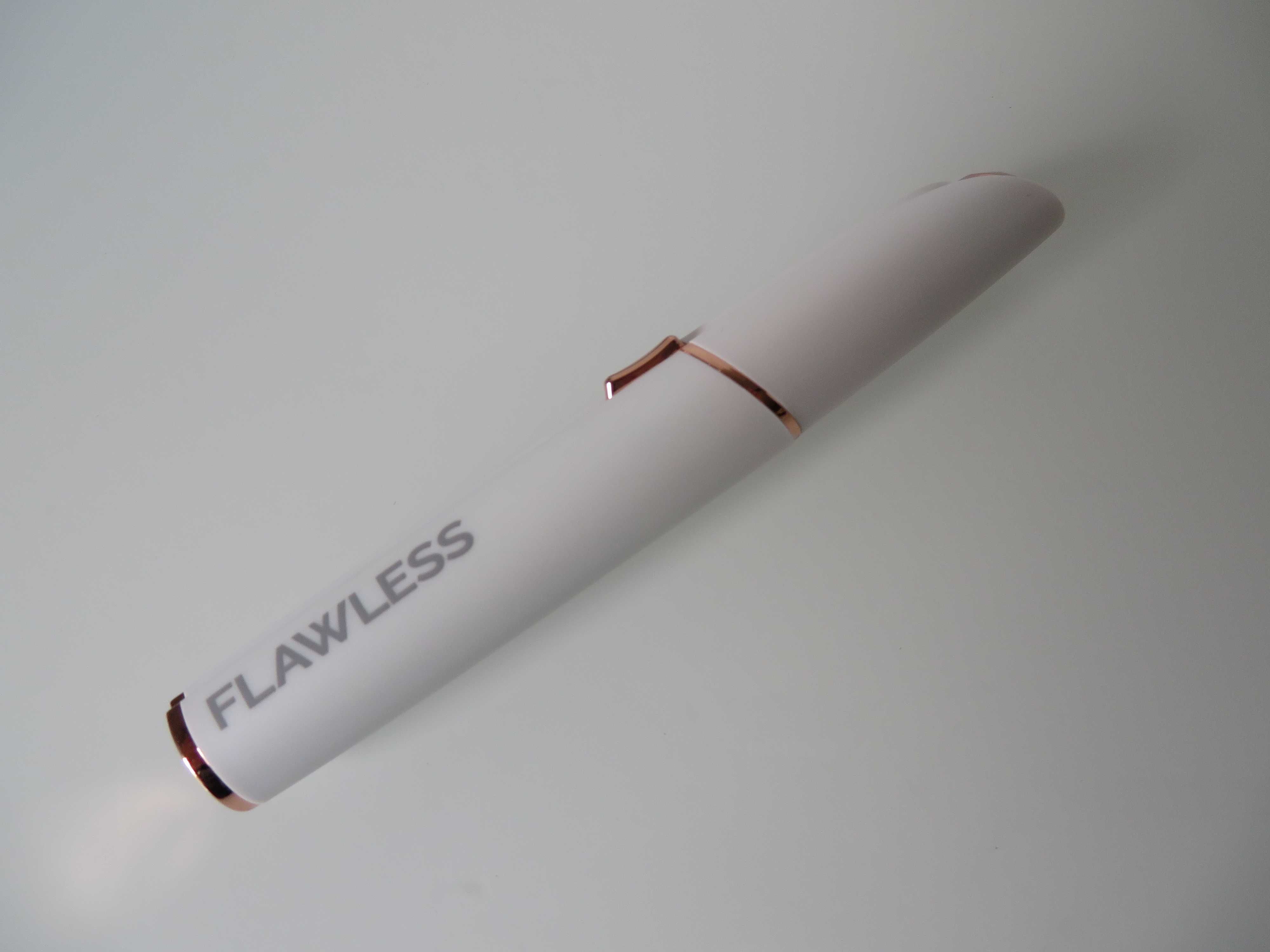 Depilator Trymer do brwi Finishing Touch Flawless Brows + Lusterko