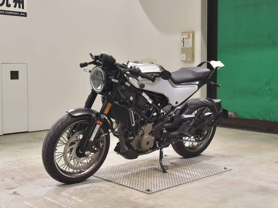 Husqvarna Vitpilen 401  з Японіі Без пробігу по Укр