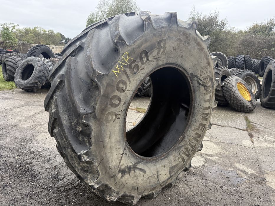 Opona 900/60R38 Continental