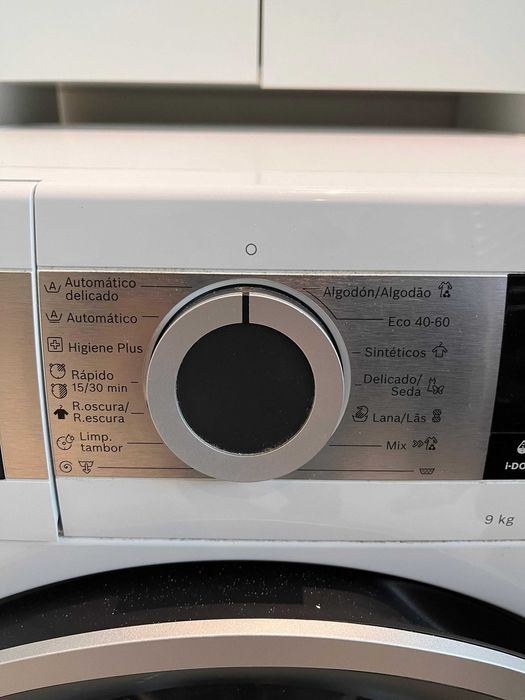 Serie 6 Máquina de Lavar Roupa, Carga Frontal 10 kg 1400 rpm