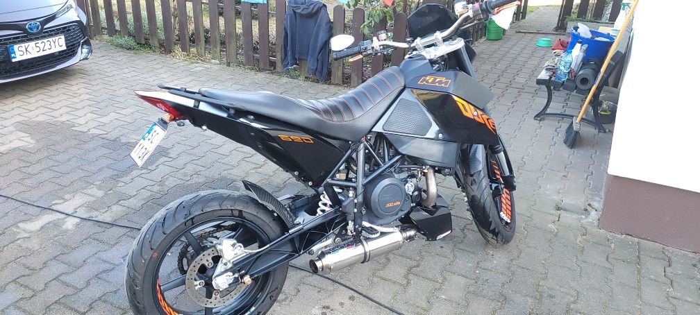 KTM Duke 690 prod 2009 carbon gpr 24kkm