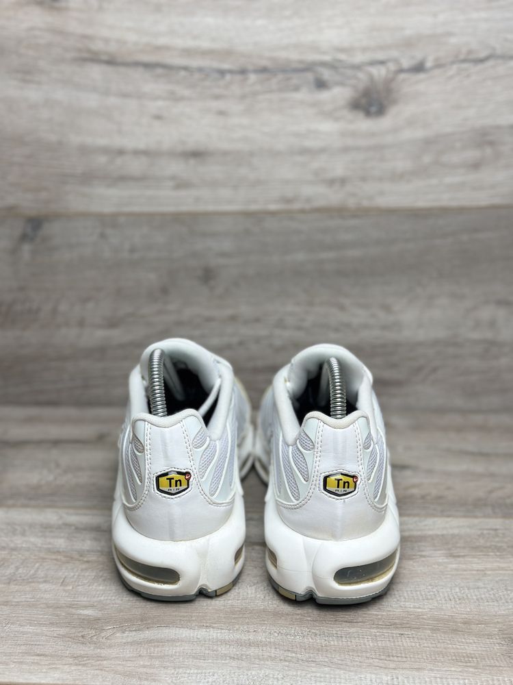Оригінальні кросівки Nike Air Max Tn Plus White Reflective (42р-26.5см