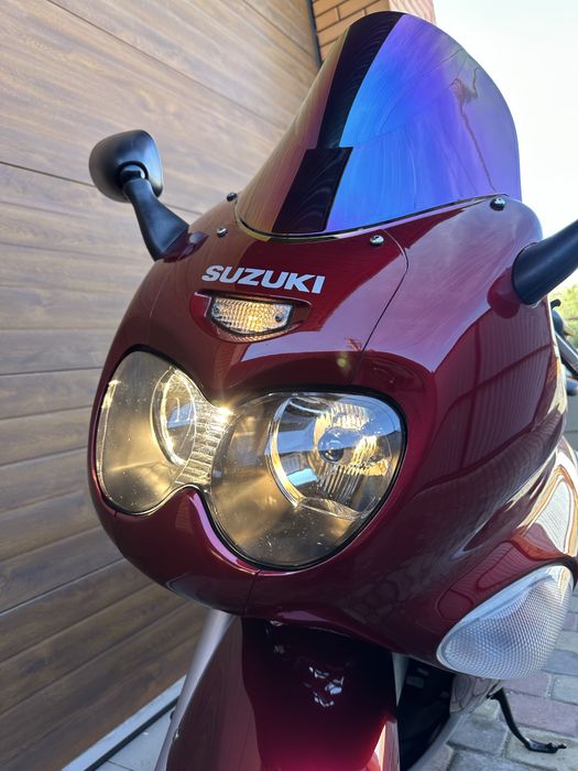 SUZUKI GSX750F katana свіжопривезений з Німеччини