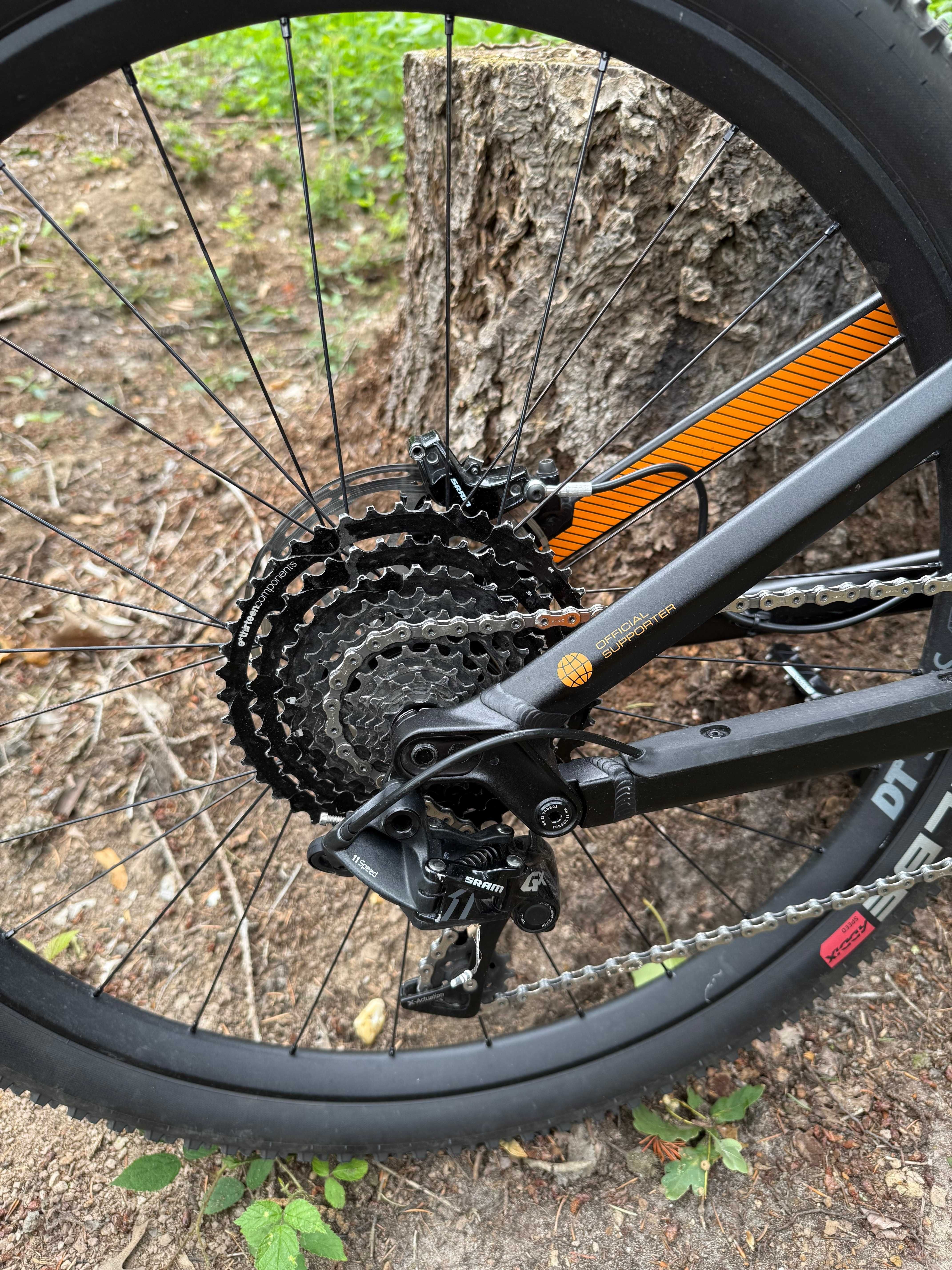 MTB Full Canyon Strive Al 5.0 Race 2017, rama L, kola 27,5
