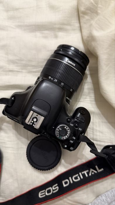 Фотоапарат Canon 600d + обєктив EFS 18-55mm