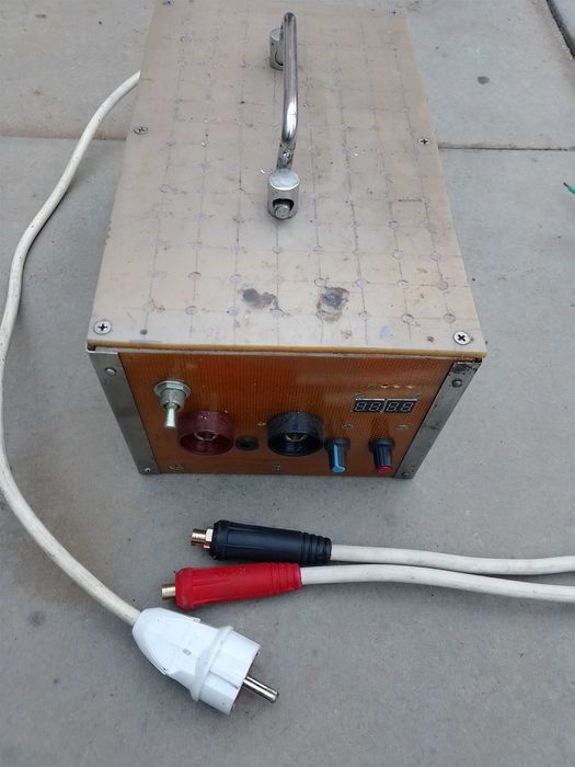 Точкова зварка 18650