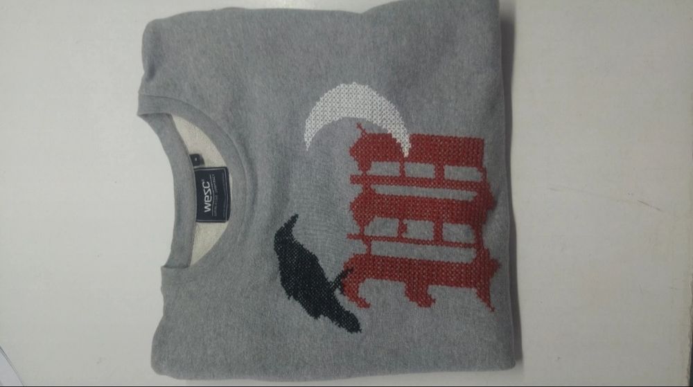 Sweatshirt / Sweater Wesc