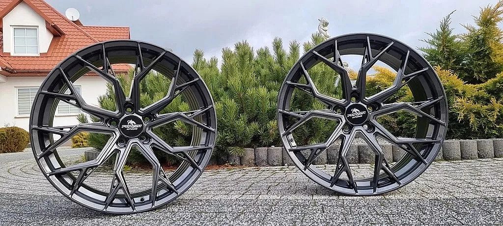Felgi Forzza Titan do Bmw F10 F11 F12 F13 M5 M6/20