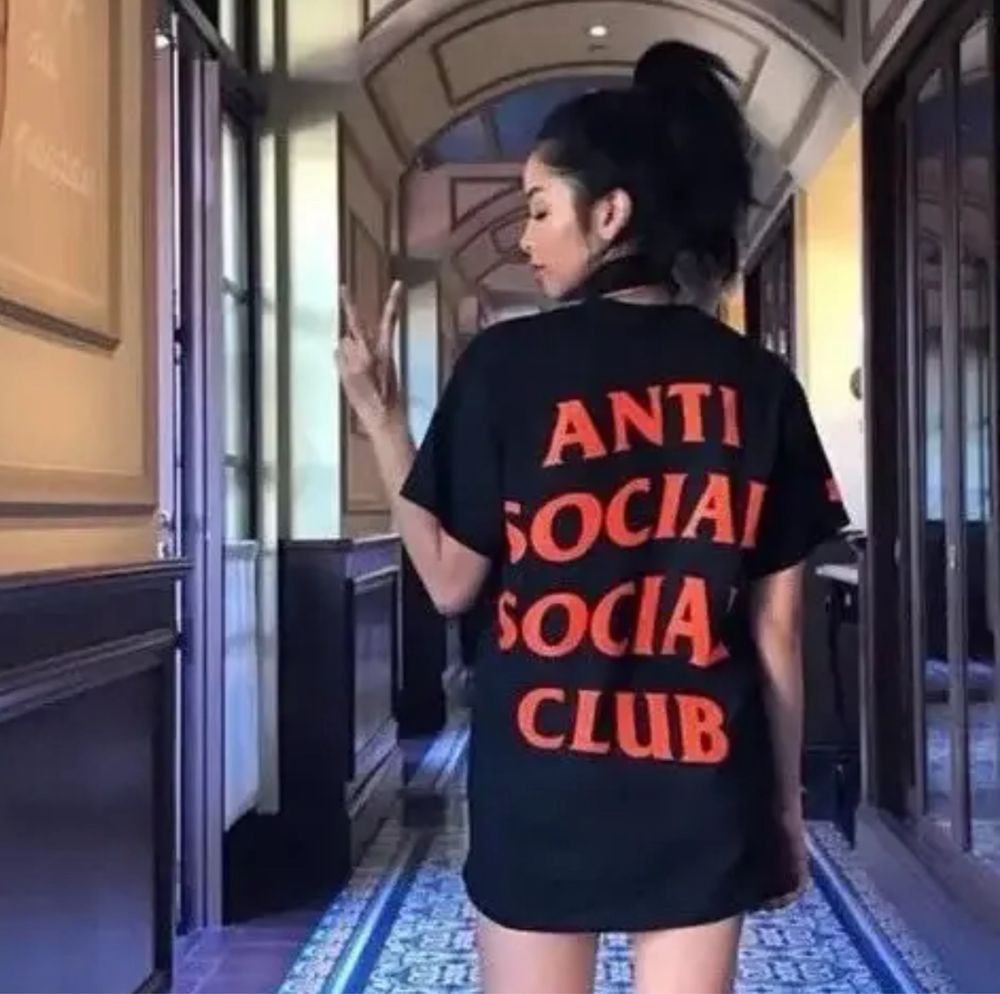 Мужские футболки ASSC Чорна футболка Anti Social Social Club унисекс