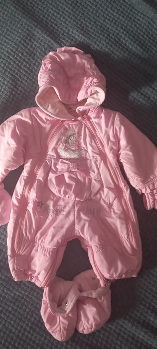 Зимние комбинезоны