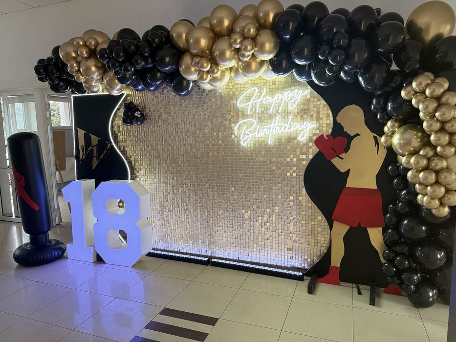 Dekoracje , Ścianki, Kwiaty, auto do slubu