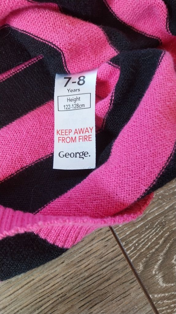 Sukienka sweterkowa tunika r. 122/128 cekiny