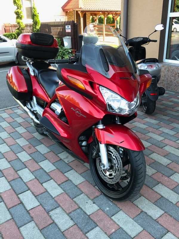 Honda Pan European 1300 rok 2003 stan bdb