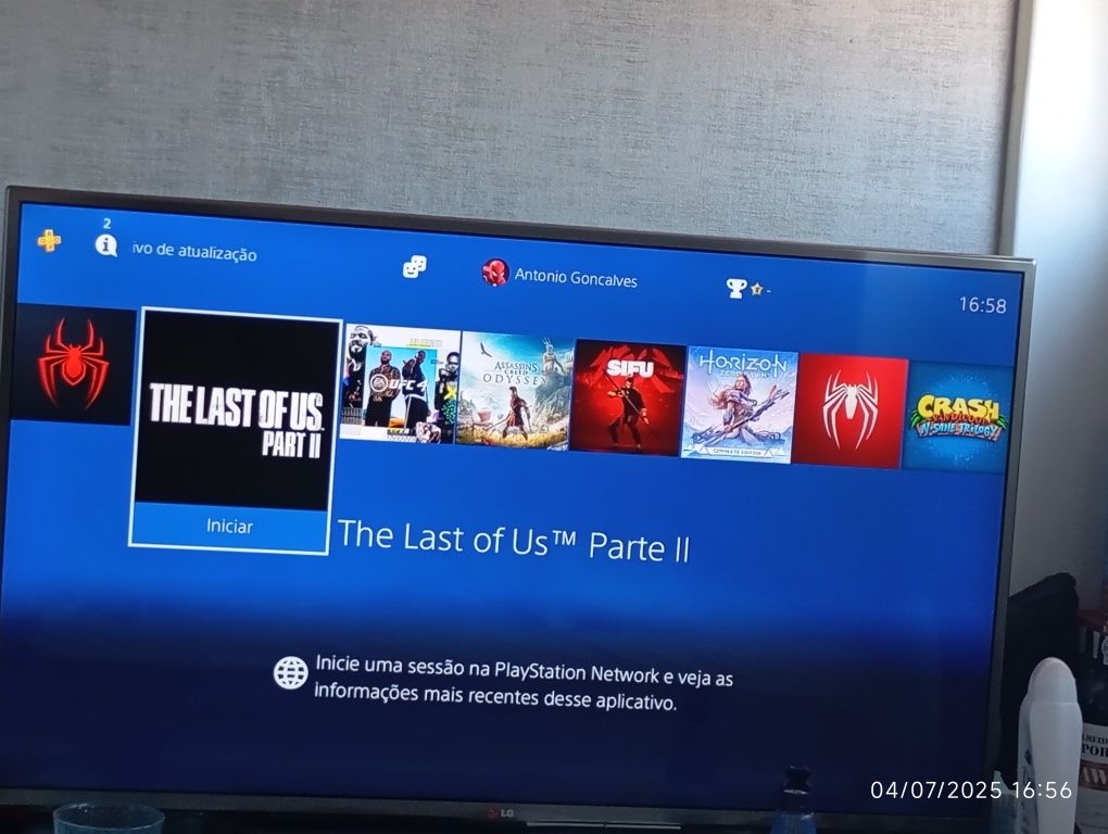 Playstation 4 usado em ótimo estado