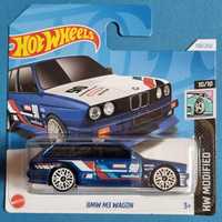 Hot Wheels pojazd BMW M3 WAGON