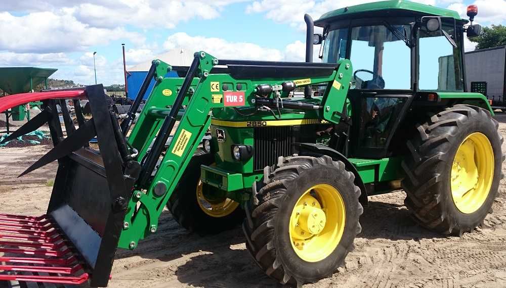 Ładowacz TUR Ładowacz czołowy New Holland Case John Deere Deutz fahr