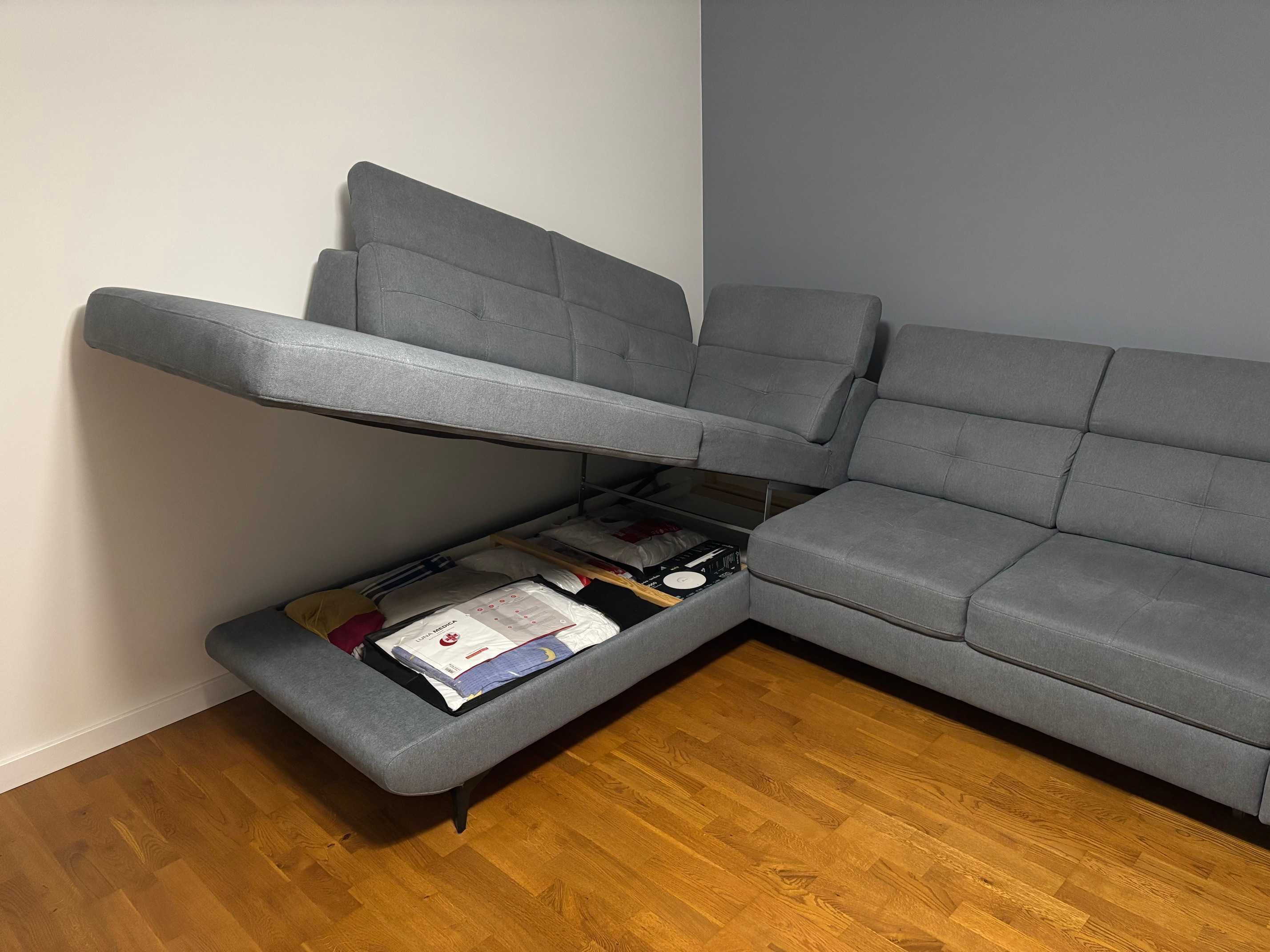 Narożnik SERGIO z funkcją spania, sofa wersalka. INSTILO