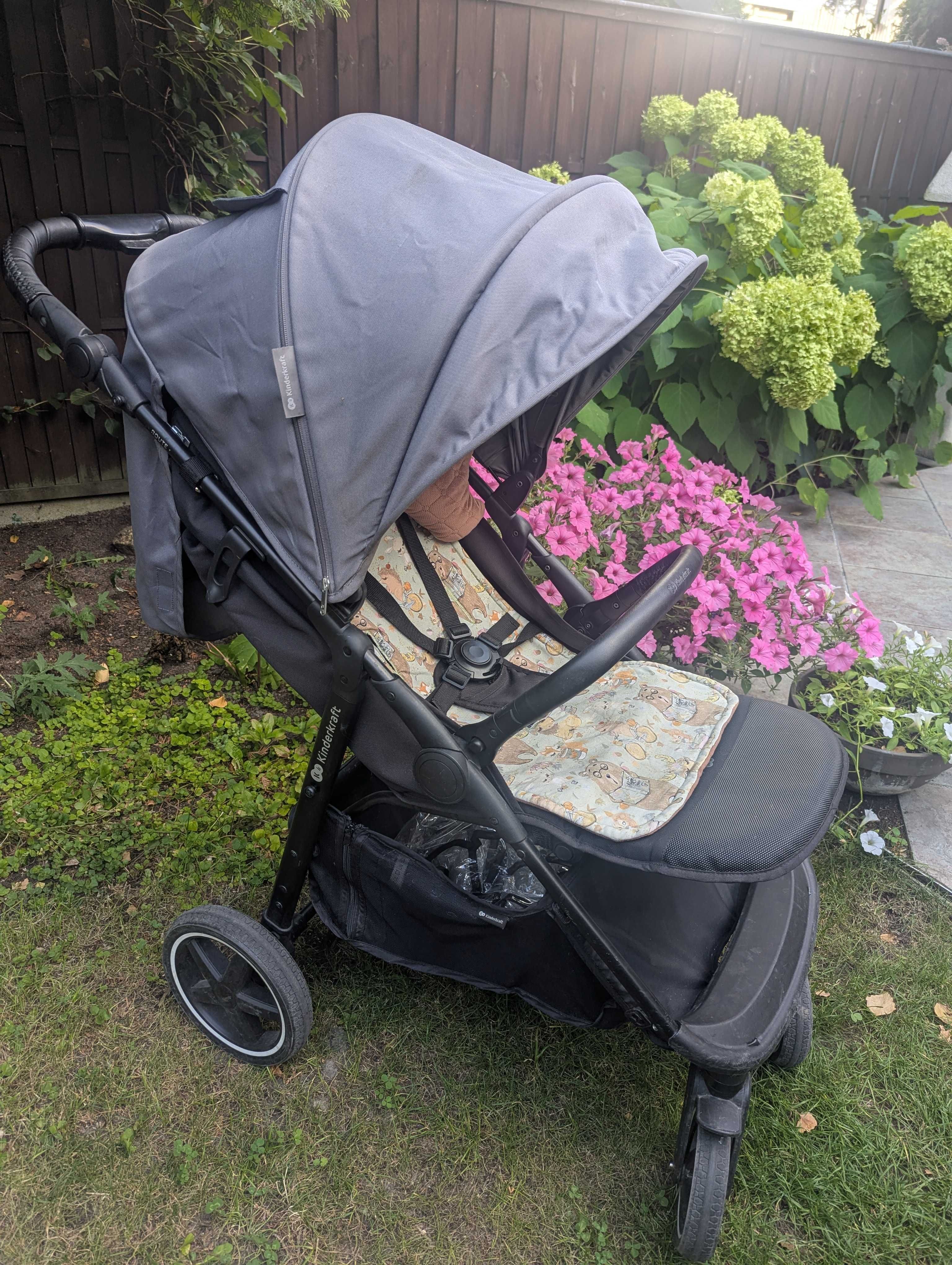 Wózek spacerowy Kinderkraft szary składany