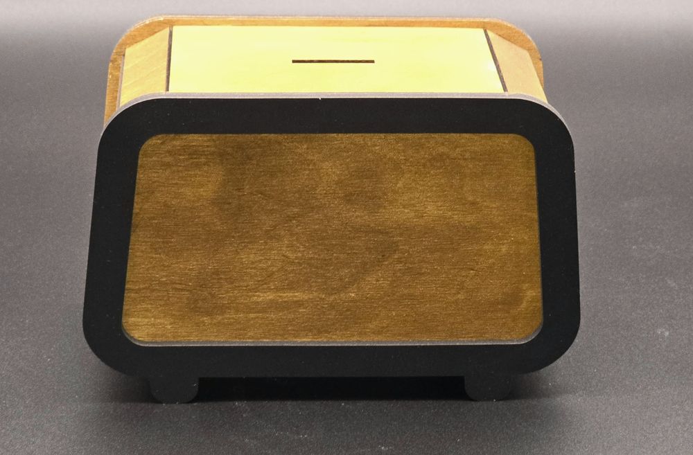 Stare radio skarbonka