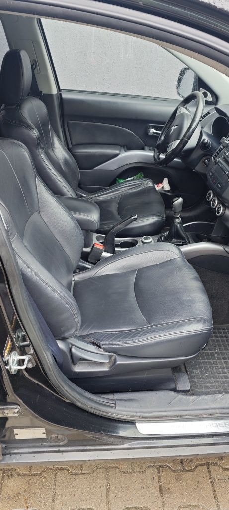 Mitsubishi Outlander 2 2.2