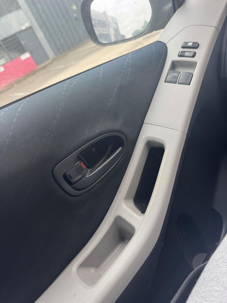 Toyota Yaris Azul