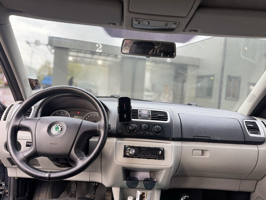 Skoda Fabia II покоління
