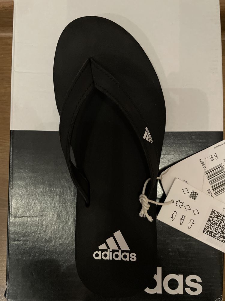 Детские вьетнамки Adidas р 34 (22,5 см)