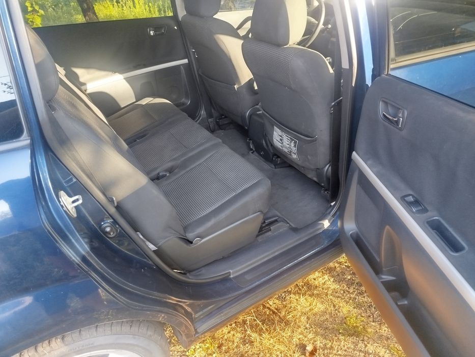 Toyota corolla verso 7 мест 2,2 дизель обмен