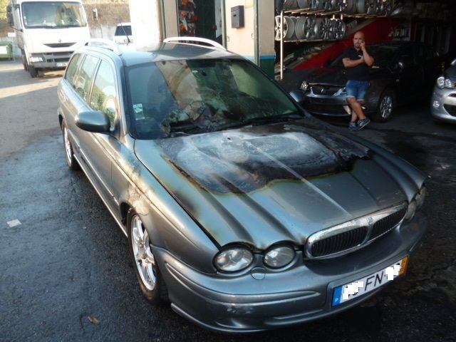 JAGUAR X-TYPE SW 2004 PARA PEÇAS