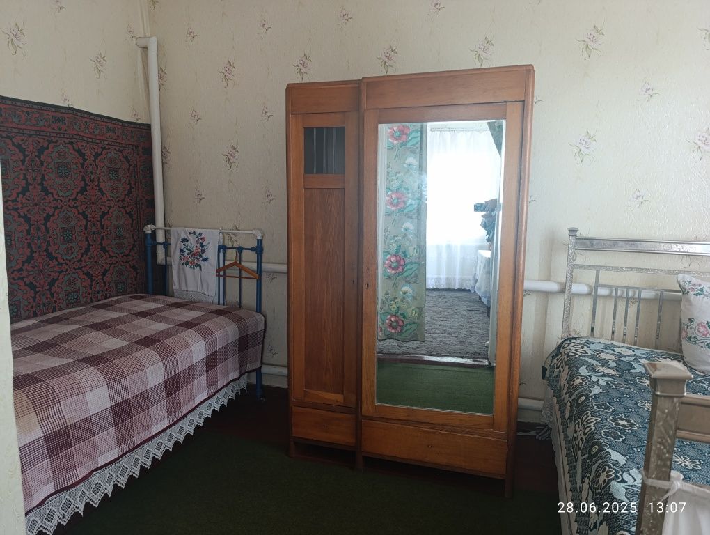 Продається будинок в селі Рогозів