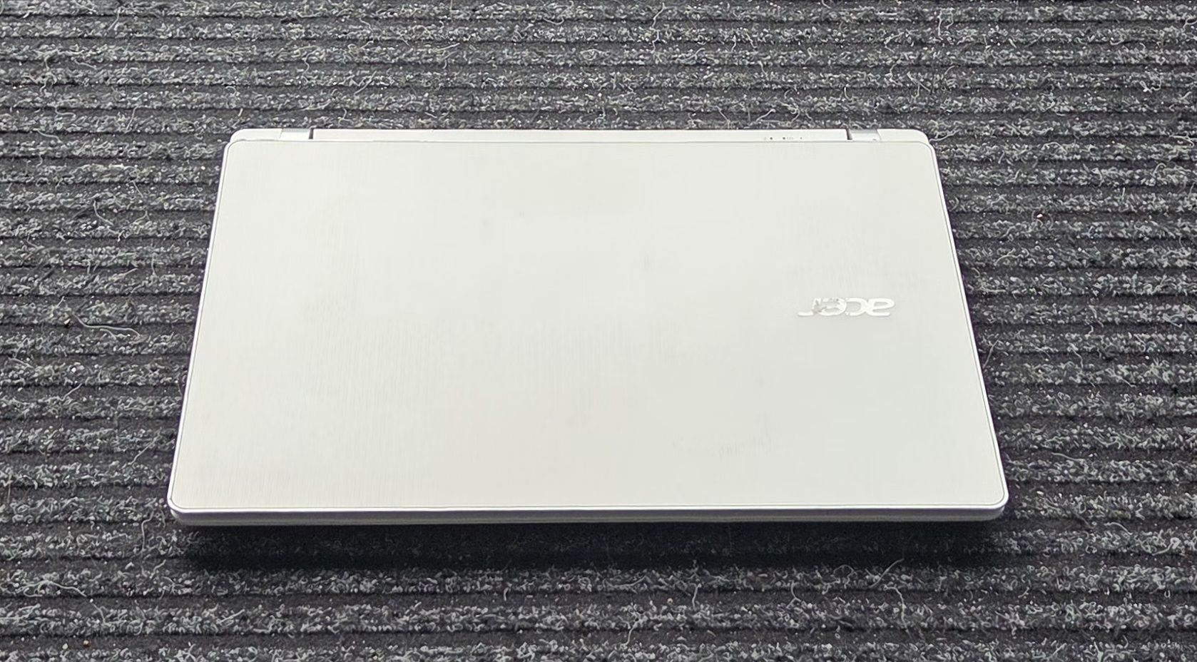 Laptop Acer dysk ssd 258 gb kamera hdmi